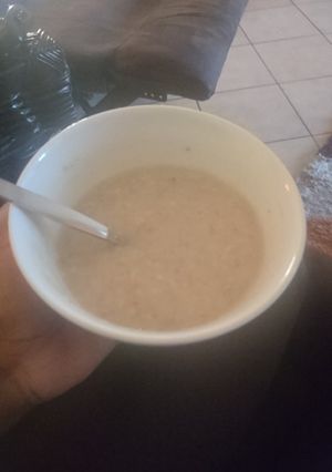 A picture of Chai spiced oats.