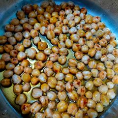 A picture of Crispy Chickpea.