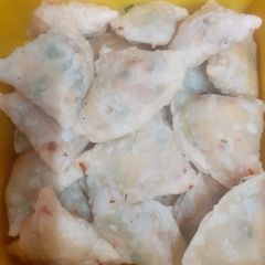 A picture of The 3 C ' s Cocktail Samosas.