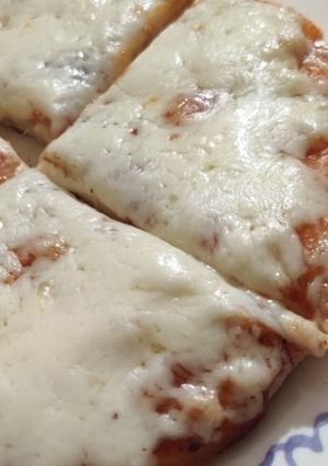 A picture of Margherita Pizza.