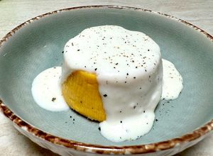 Foto di Flan di carote con fonduta al parmigiano
