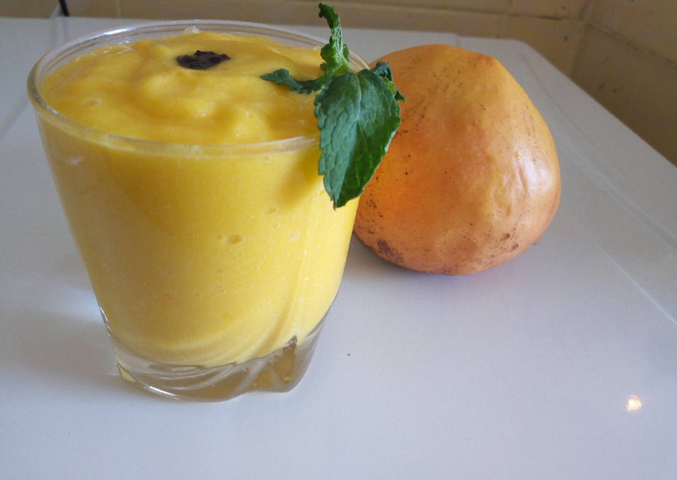 Creamy Mango Lassi