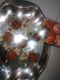 கோதுமை மாவு லாவா கேக் (Kothumai maavu laava cake recipe in tamil) செய்முறை முக்கிய புகைப்படம்