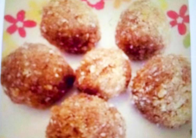 Recipe of Super Quick Homemade Sugarfree Rava Coconut Laddoo