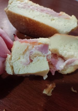 Una foto de "TARTA" de jamón y queso con masa en licuadora