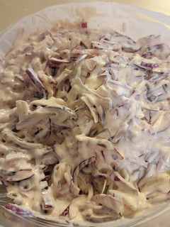 Majonézes lilahagyma saláta recept fotója