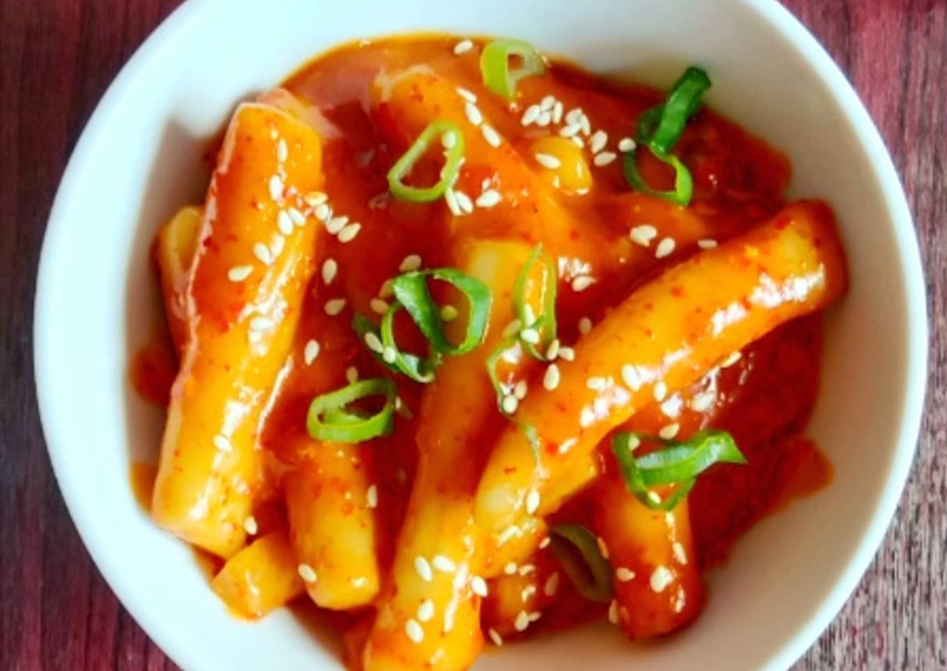Tteokbokki (떡볶이) / Topoki dengan kearifan lokal
