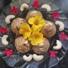 A picture of Churma ladoo.