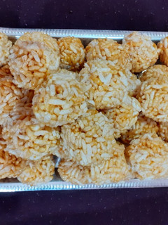 મમરા ના લાડુ (Mamara Ladoo Recipe in Gujarati) રેસીપી મુખ્ય ફોટો