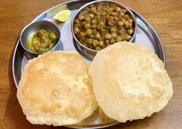 How to Prepare Perfect Chole bhature