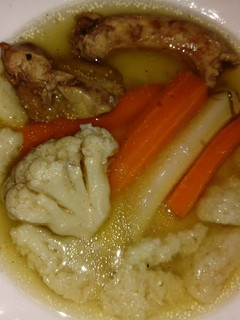 Húsleves csirkeaprólékból recept fotója