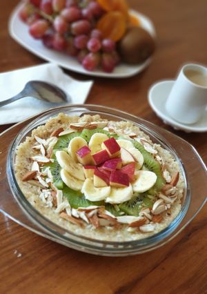 A picture of Broken wheat fruits porridge.