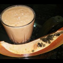 A picture of Papaya smoothie.