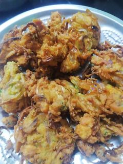 நெல்லை வெங்காய பகோடா செய்முறை முக்கிய புகைப்படம்