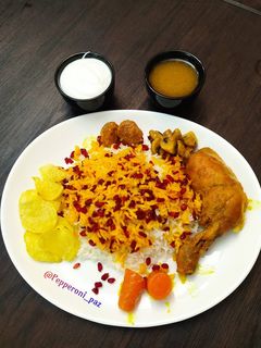 عکسی از دستور زرشک پلو با مرغ زعفرانی 🍗