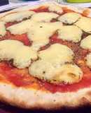 Pizza a la piedra