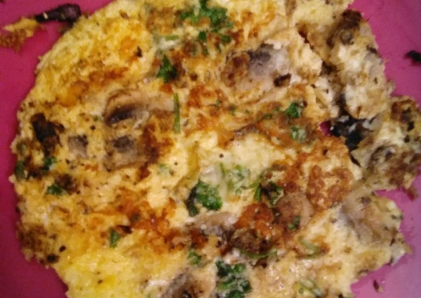 Egg, cheese & mushroom omelette