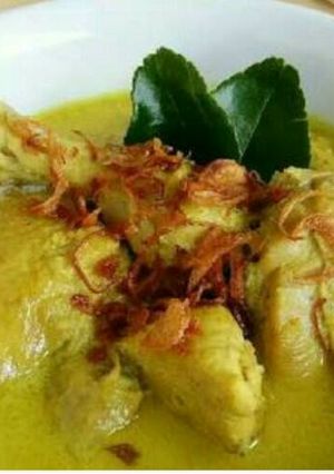 Foto resep Opor ayam kuning rumahan