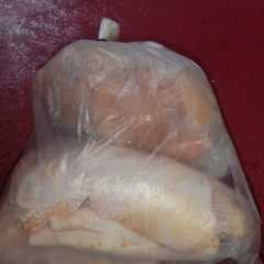 รูปของ Tips menyimpan ayam di freezer tahan lama
