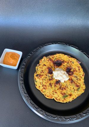 મિસ્સી રોટી (Missi Roti Recipe In Gujarati) રેસીપી મુખ્ય ફોટો