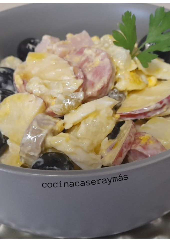 Una foto de Ensalada Alemana con manzana