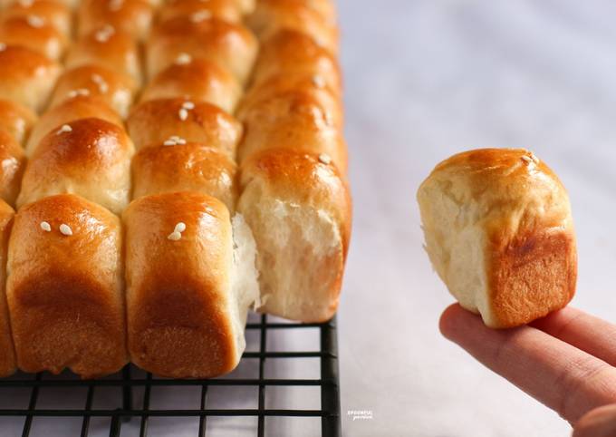 Simple Way to Make Favorite Mini Buns | One-Bite Dinner Roll