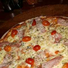 A picture of Masa de pizza sin levadura.