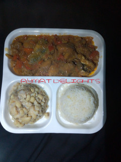 A picture of Sweet &sour spicy fish fillet sauce.