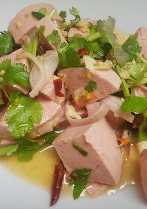 รูปของ ยำไก่ยอ