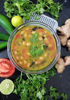 ગુજરાતી દાળ (Gujarati Dal Recipe In Gujarati) રેસીપી મુખ્ય ફોટો