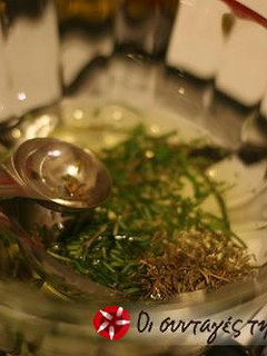 A picture of Olive oil with five flavors.