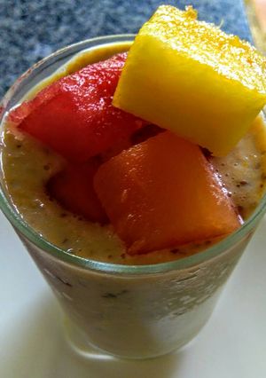 Una foto de Smoothie de avena y frutas de estación!