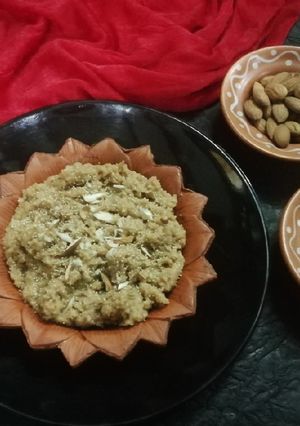 A picture of Almond and Poppy seed halwa.