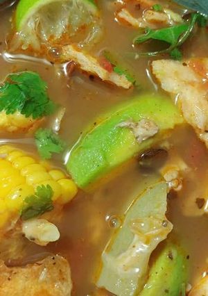 A picture of Tami's Caldo de Pollo (chicken soup).