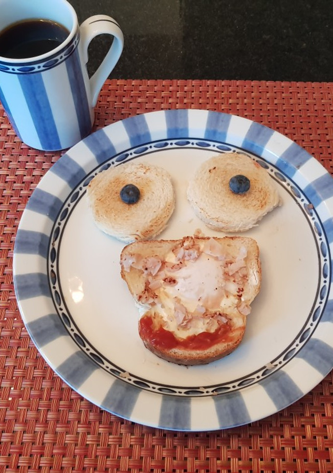 Una foto de Desayuno feliz