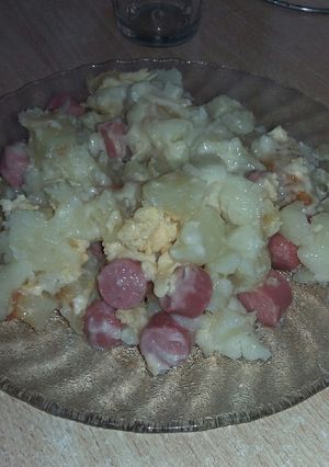 Una foto de Tortilla de Papa y salchicha