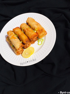 A picture of Fish spring rolls.