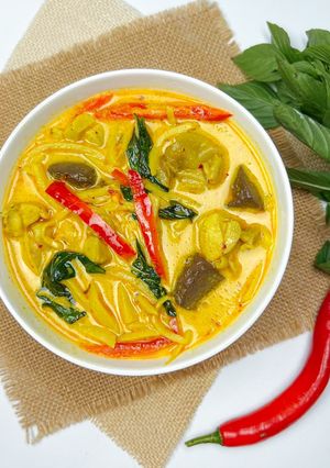 รูปของ แกงเผ็ดไก่ใส่หน่อไม้ คีโต