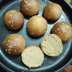 A picture of Homemade Whole Wheat Buns.