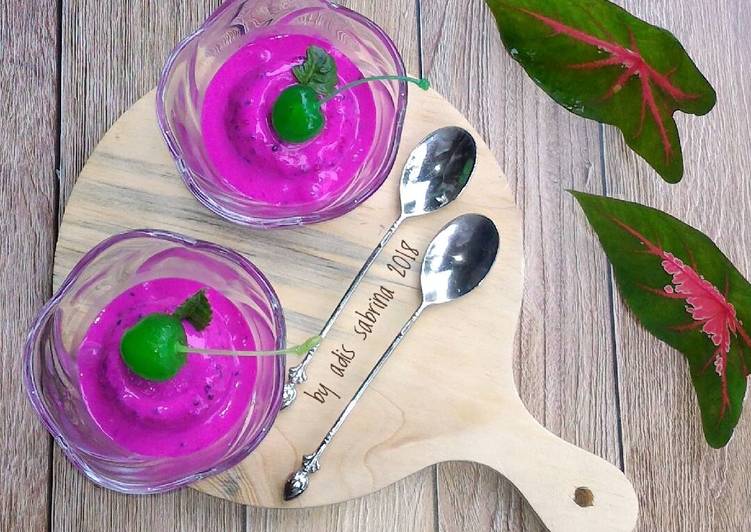 Langkah Mudah untuk Membuat Es krim buah naga yang Lezat