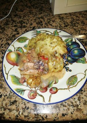 Una foto de Capas de pescado con cremoso relleno de mixto de mariscos