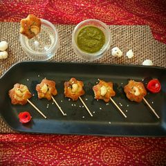 A picture of Paneer Makhana Pops.