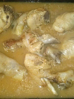 Una foto de Pollo al ajillo