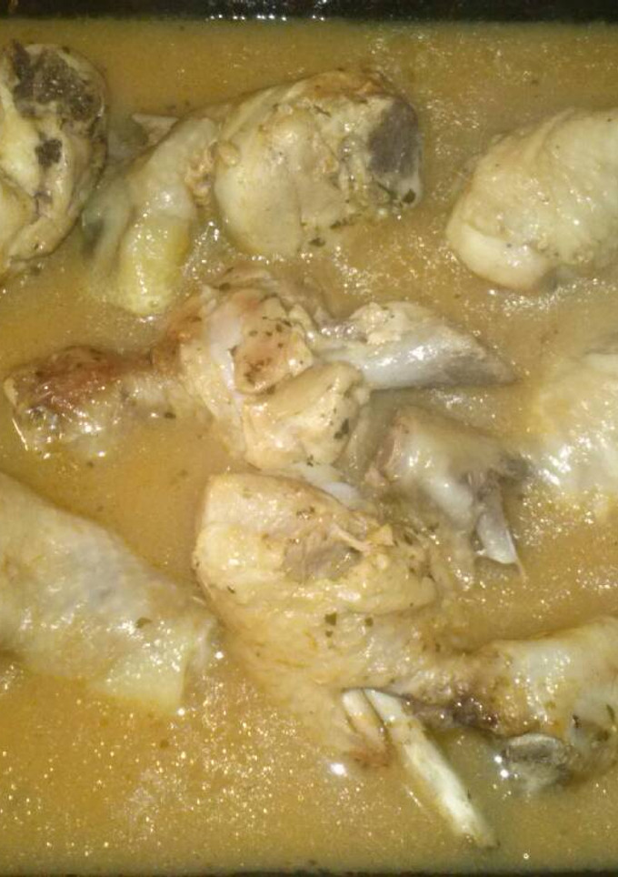 Una foto de Pollo al ajillo