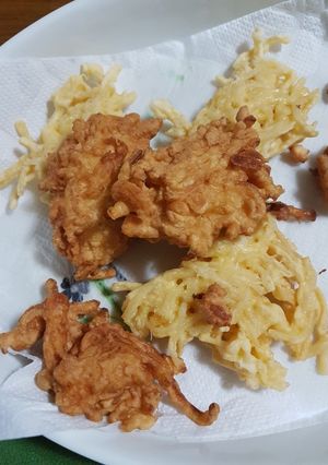 Una foto de Torrejas. Fideos en el Bondi
