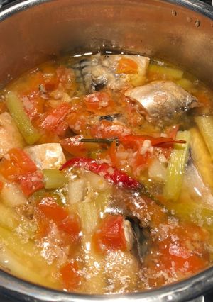 Hình của món Cá mackerel kho cà chua nồi instant pot.