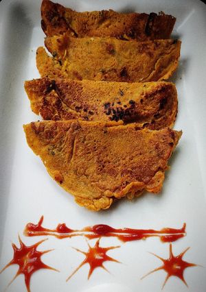 A picture of Chilla Toast.