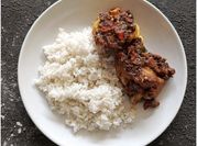 Gambar bumbu hitam kluwek