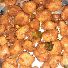 A picture of Idli Manchurian.