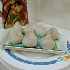 Ukadiche Modak A picture of Ukadiche Modak.